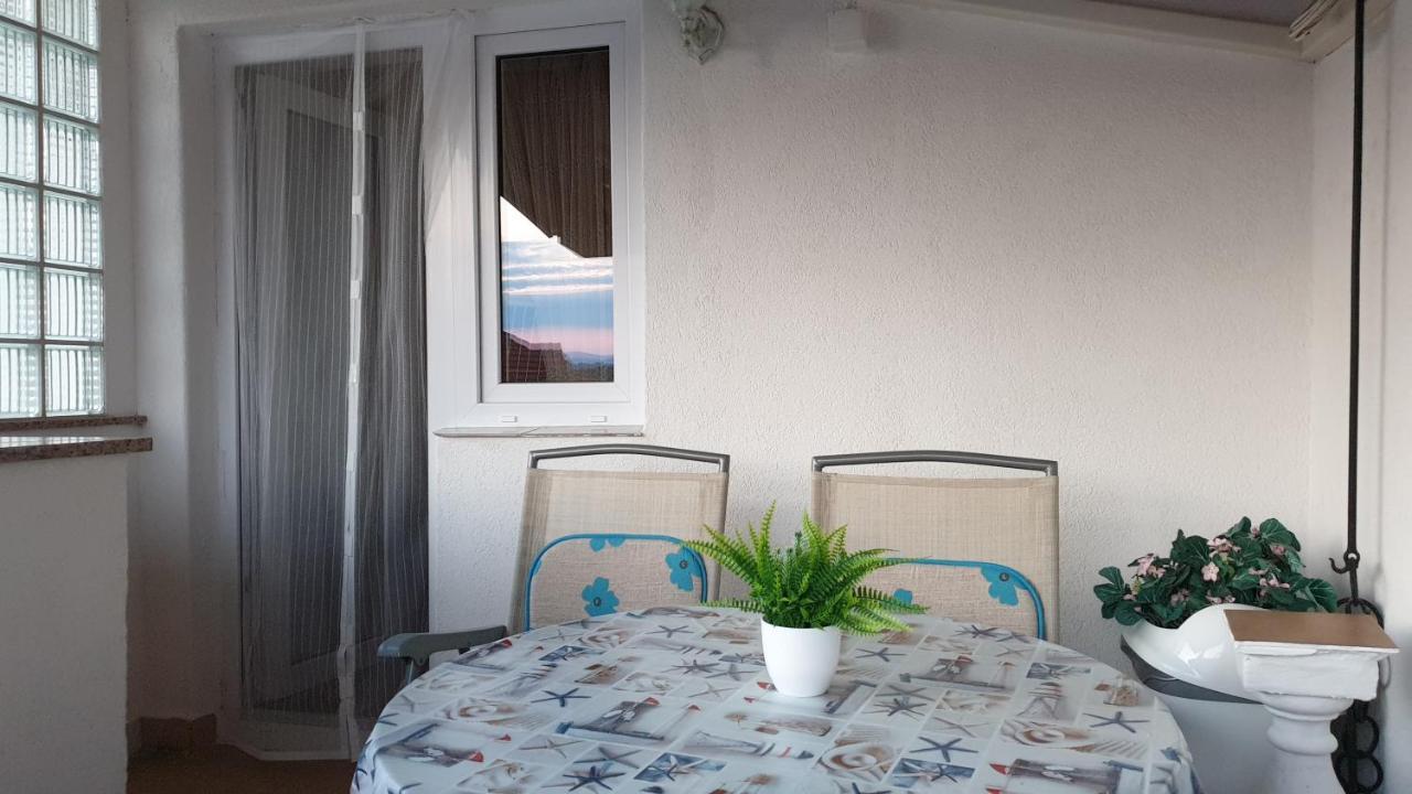 Apartman Dinka Пунат Экстерьер фото