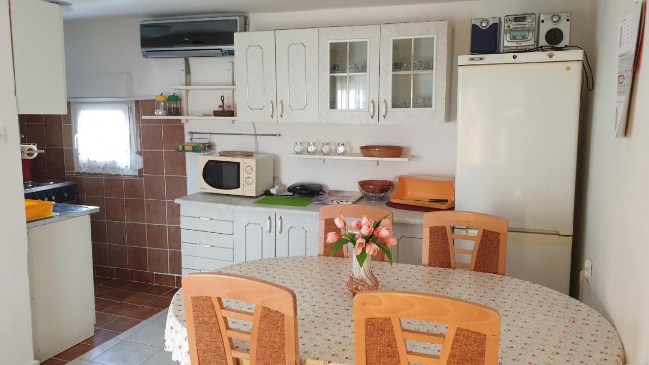 Apartman Dinka Пунат Экстерьер фото